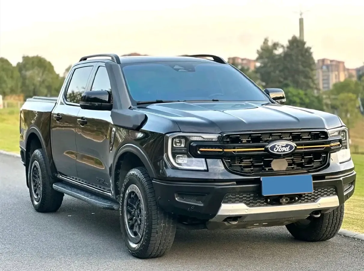 2023 Ford Ranger 2.3T 258HP L4 8AT,autocango,china used car exporter,china ev exporter,chinese used car exporter,chinese used ev exporter