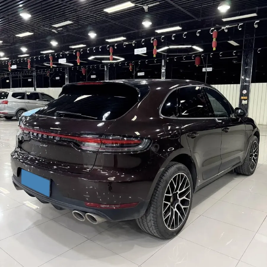 2021 Porsche Macan 2.0T 252HP L4 7DCT,autocango,china used car exporter,china ev exporter,chinese used car exporter,chinese used ev exporter