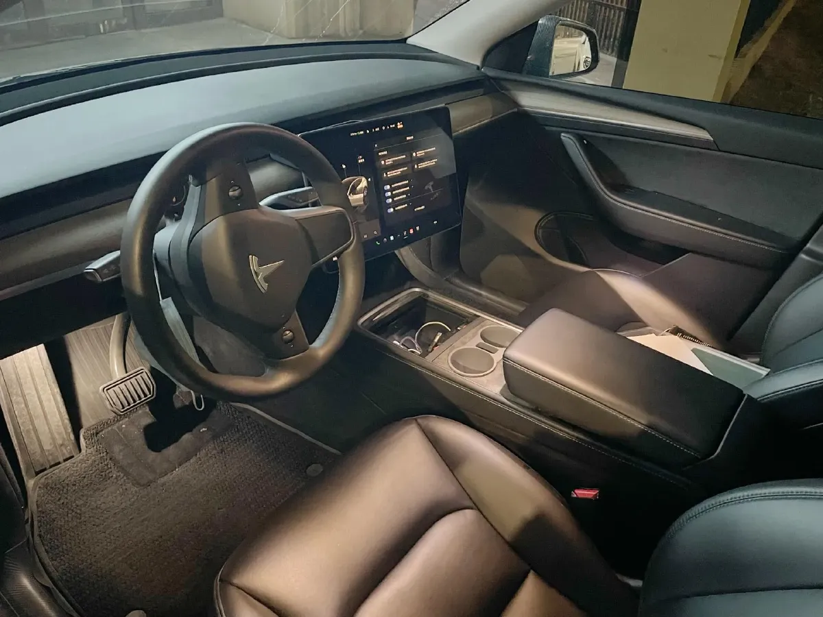 2022 BMW 3 Series 2.0T 184HP L4 8AT,autocango,china used car exporter,china ev exporter,chinese used car exporter,chinese used ev exporter