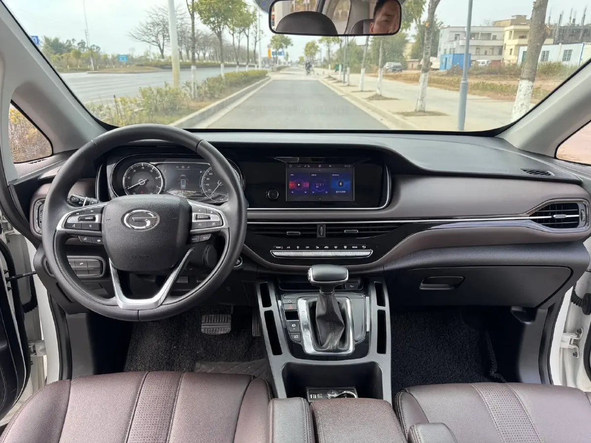 2021 GAC Trumpchi M6 1.5T 169HP L4 7DCT,autocango,china used car exporter,china ev exporter,chinese used car exporter,chinese used ev exporter