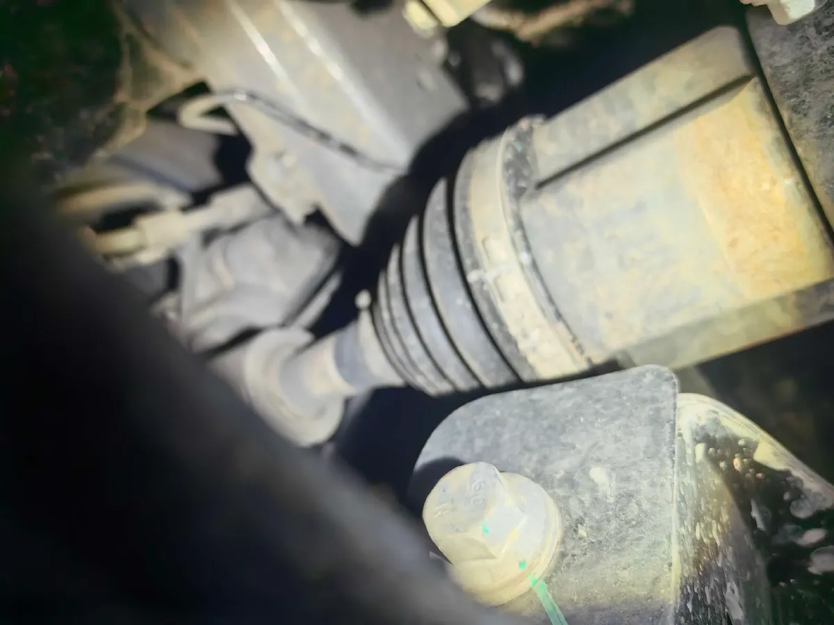 2025 Geely Preface 1.5T 181HP L4 7DCT,autocango,china used car exporter,china ev exporter,chinese used car exporter,chinese used ev exporter