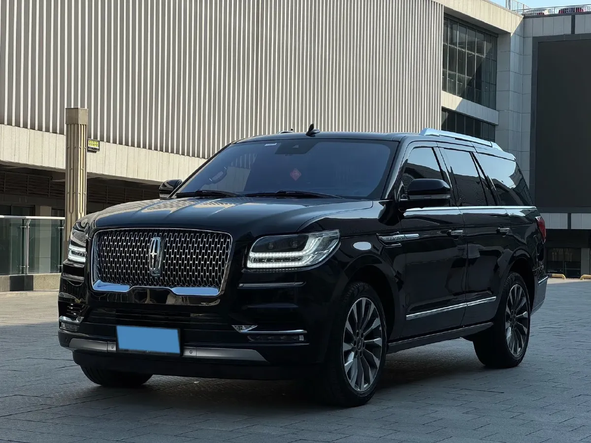 2019 Lincoln Navigator 3.5T 388HP V6 10AT,autocango,china used car exporter,china ev exporter,chinese used car exporter,chinese used ev exporter