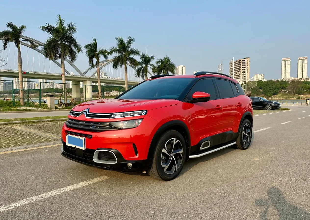 2020 Citroen C5 Aircross 1.6T 170HP L4 6AT,autocango,china used car exporter,china ev exporter,chinese used car exporter,chinese used ev exporter