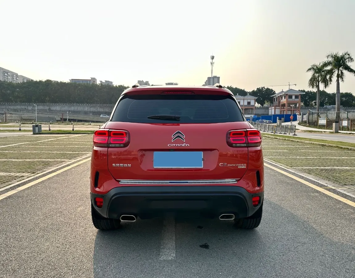 2020 Citroen C5 Aircross 1.6T 170HP L4 6AT,autocango,china used car exporter,china ev exporter,chinese used car exporter,chinese used ev exporter