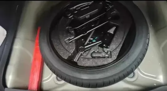 2022 Geely Emgrand 1.5L 114HP L4 CVT,autocango,china used car exporter,china ev exporter,chinese used car exporter,chinese used ev exporter