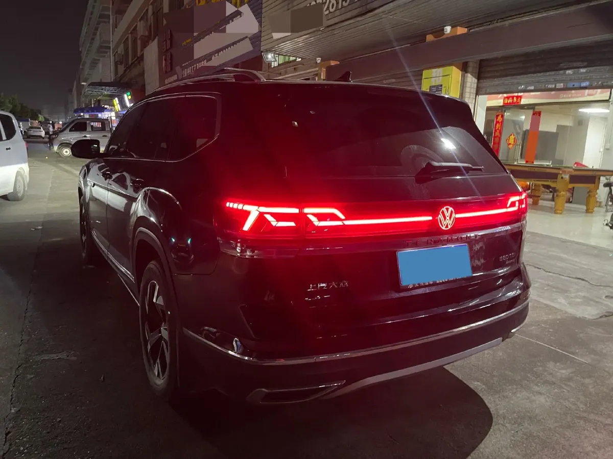 2022 Volkswagen Teramont 2.0T 220HP L4 7DCT,autocango,china used car exporter,china ev exporter,chinese used car exporter,chinese used ev exporter