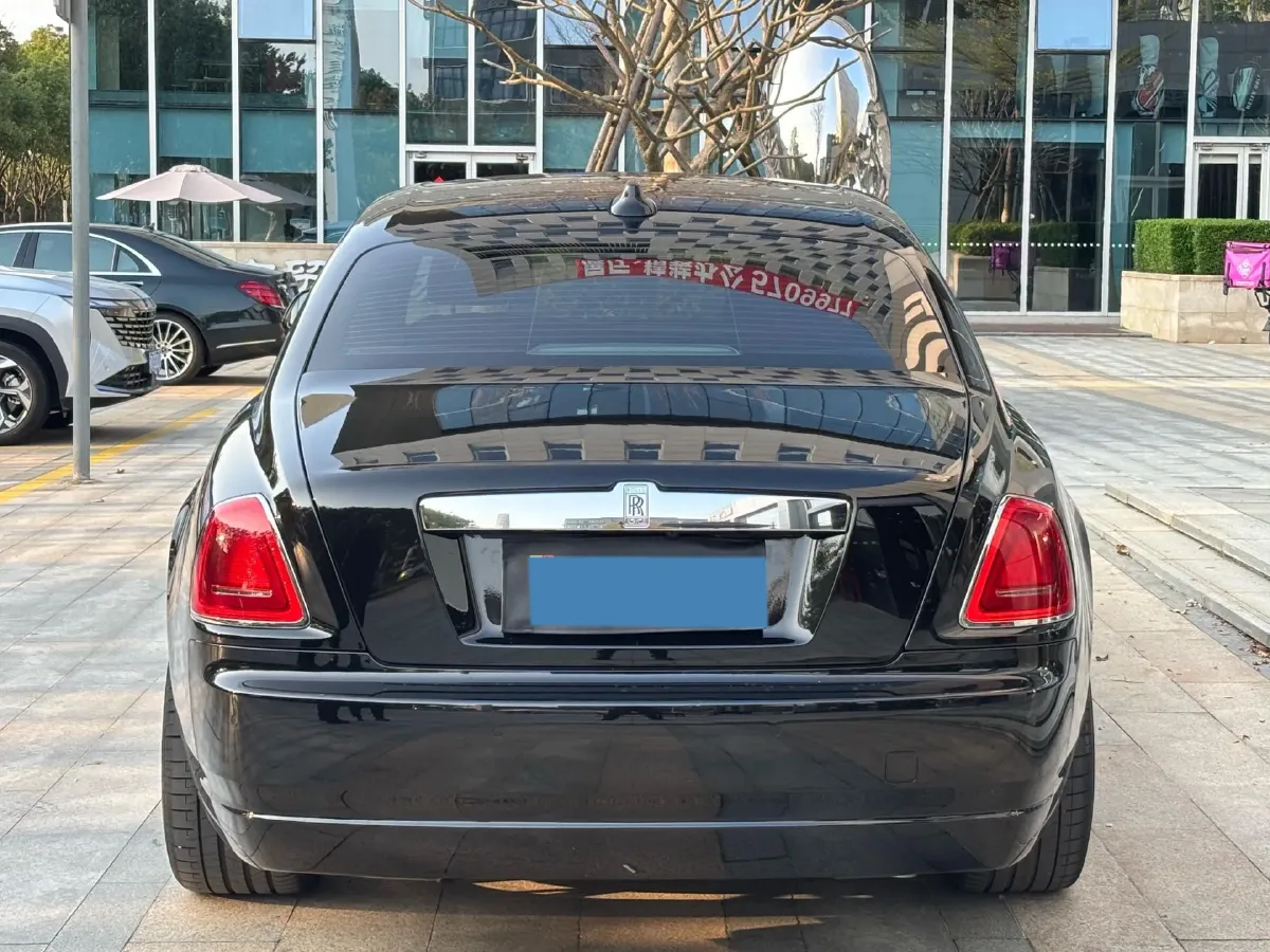 2015 Rolls-Royce Ghost 6.6T 571HP V12 8AT,autocango,china used car exporter,china ev exporter,chinese used car exporter,chinese used ev exporter