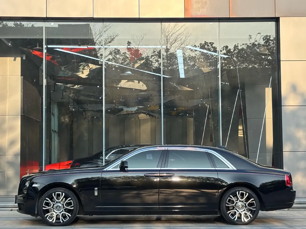2015 Rolls-Royce Ghost 6.6T 571HP V12 8AT,autocango,china used car exporter,china ev exporter,chinese used car exporter,chinese used ev exporter