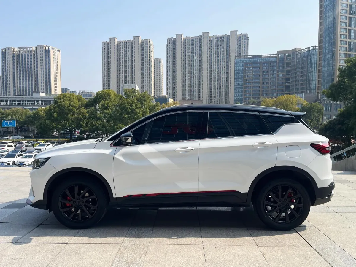 2023 Geely Coolray 1.5T 181HP L4 7DCT,autocango,china used car exporter,china ev exporter,chinese used car exporter,chinese used ev exporter