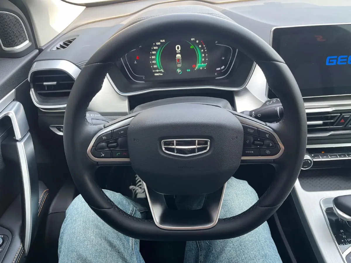 2023 Geely Coolray 1.5T 181HP L4 7DCT,autocango,china used car exporter,china ev exporter,chinese used car exporter,chinese used ev exporter