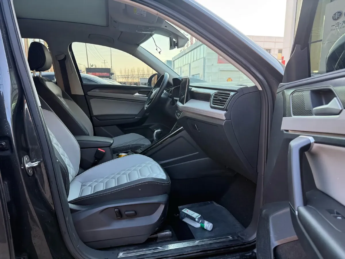 2022 Volkswagen Tayron 1.4T 150HP L4 7DCT,autocango,china used car exporter,china ev exporter,chinese used car exporter,chinese used ev exporter