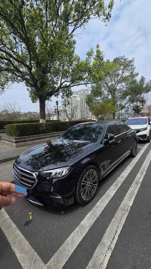 2024 Mercedes-Benz E Class 2.0T 258HP L4 9AT,autocango,china used car exporter,china ev exporter,chinese used car exporter,chinese used ev exporter