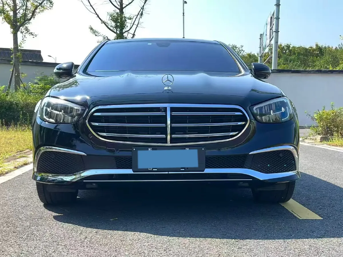 2022 Mercedes-Benz E Class 2.0T 258HP L4 9AT,autocango,china used car exporter,china ev exporter,chinese used car exporter,chinese used ev exporter