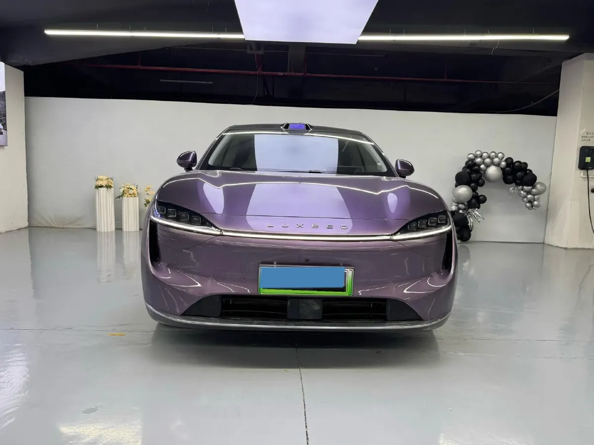 2025 Luxeed R7 REEV 156HP REEV 37KWH,autocango,china used car exporter,china ev exporter,chinese used car exporter,chinese used ev exporter