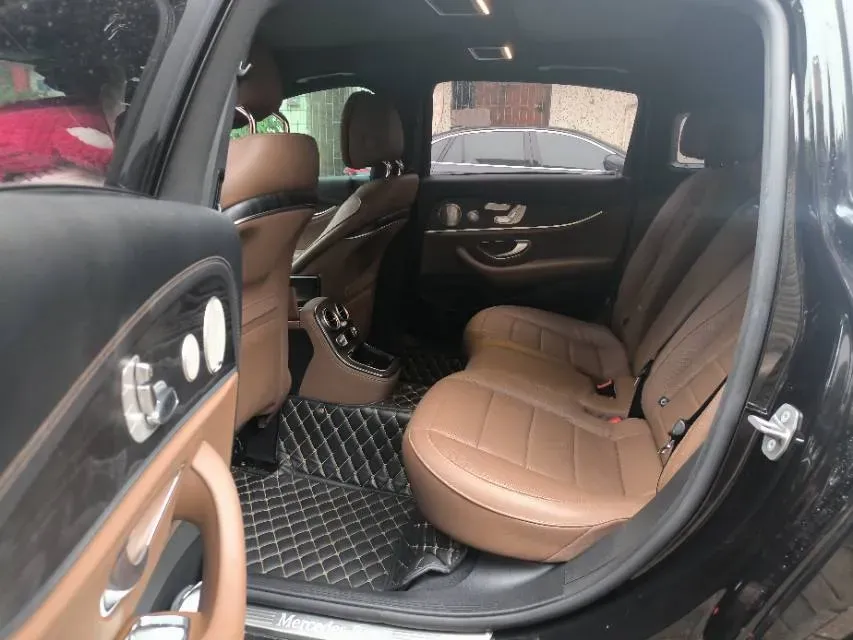 2022 Mercedes-Benz E Class 2.0T 258HP L4 9AT,autocango,china used car exporter,china ev exporter,chinese used car exporter,chinese used ev exporter