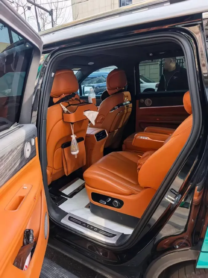 2024 HIMA AITO M9 1.5T 152HP L4 REEV 52KWH,autocango,china used car exporter,china ev exporter,chinese used car exporter,chinese used ev exporter