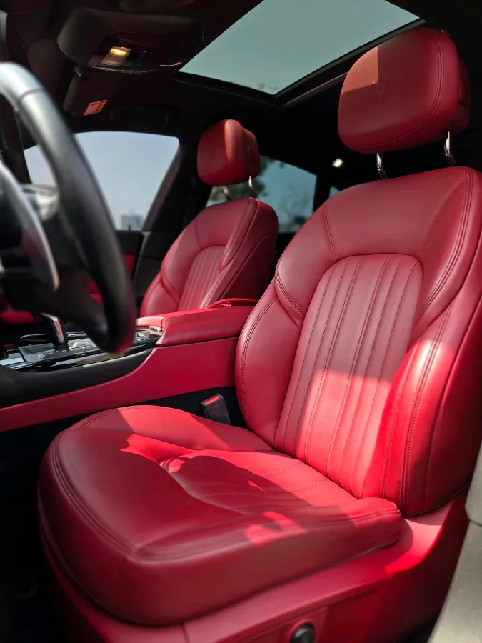 2019 Maserati Levante 3.0T 350HP V6 8AT,autocango,china used car exporter,china ev exporter,chinese used car exporter,chinese used ev exporter