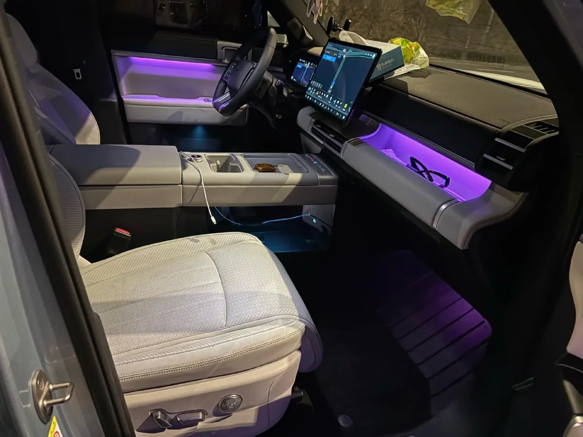 2025 FangChengBao Tai 7 1.5T 156HP L4 E-CVT PHEV,autocango,china used car exporter,china ev exporter,chinese used car exporter,chinese used ev exporter