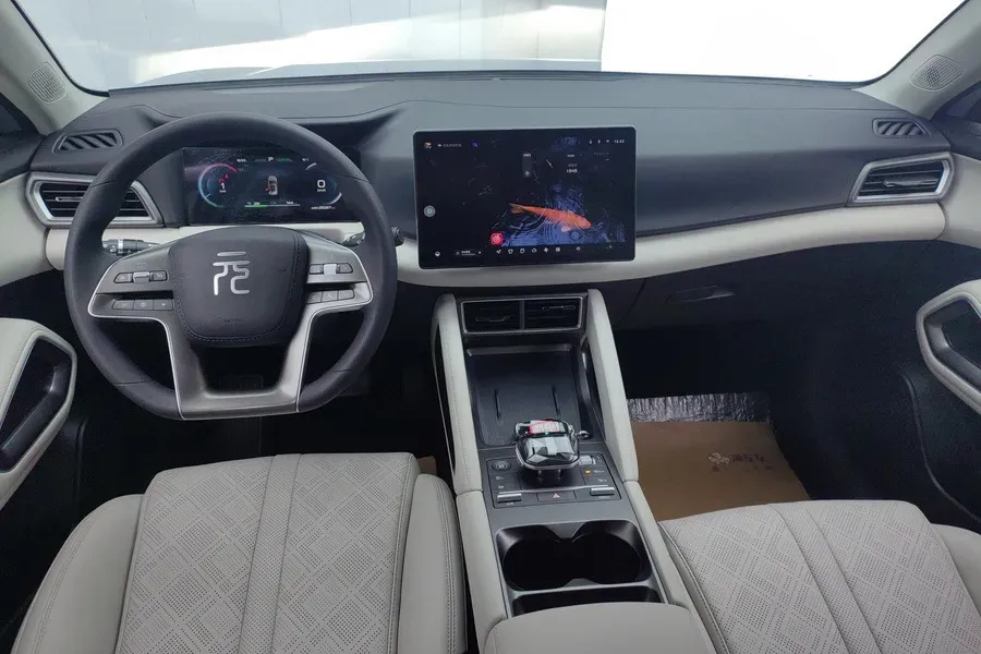 2024 BYD YuanUP BEV 45.12KWH,autocango,china used car exporter,china ev exporter,chinese used car exporter,chinese used ev exporter