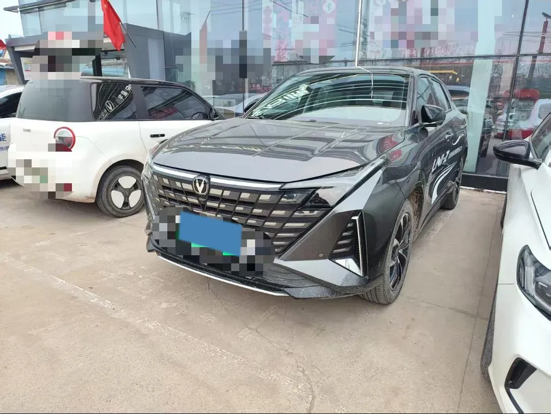 2024 ChangAn UNI-Z 1.5L 98HP L4 E-CVT PHEV 18.4KWH,autocango,china used car exporter,china ev exporter,chinese used car exporter,chinese used ev exporter