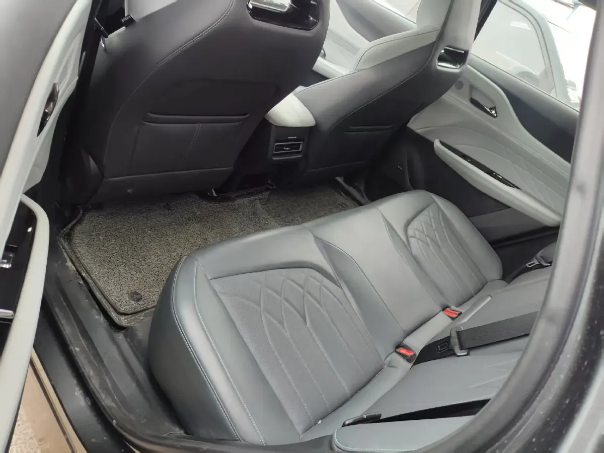 2024 ChangAn UNI-Z 1.5L 98HP L4 E-CVT PHEV 18.4KWH,autocango,china used car exporter,china ev exporter,chinese used car exporter,chinese used ev exporter