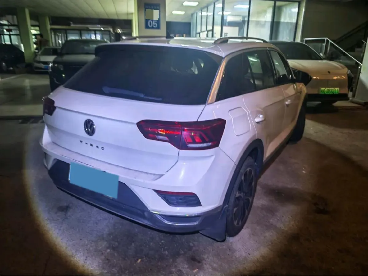 2019 Volkswagen T-Roc 1.4T 131HP L4 7DCT,autocango,china used car exporter,china ev exporter,chinese used car exporter,chinese used ev exporter