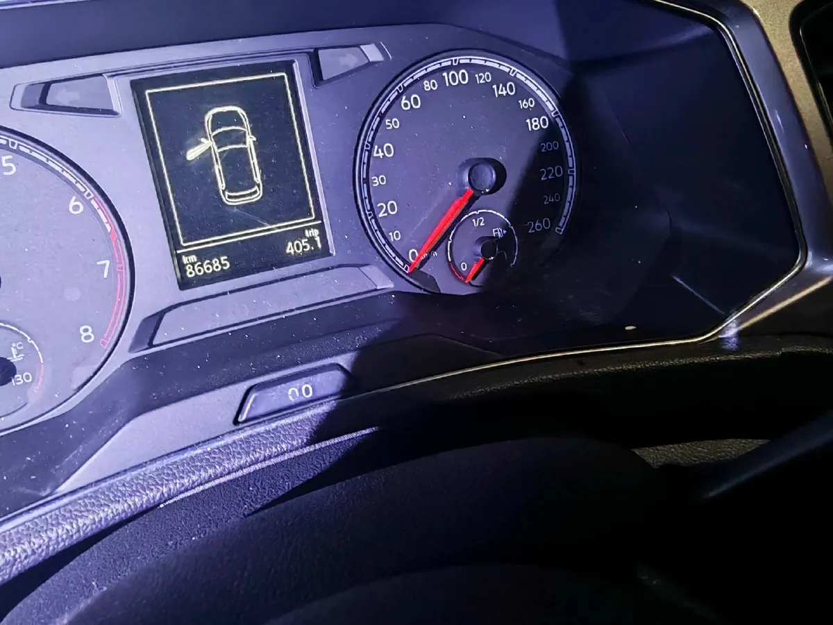 2019 Volkswagen T-Roc 1.4T 131HP L4 7DCT,autocango,china used car exporter,china ev exporter,chinese used car exporter,chinese used ev exporter