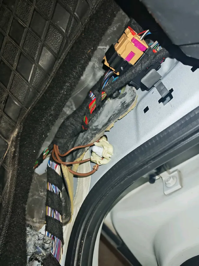 2019 Volkswagen T-Roc 1.4T 131HP L4 7DCT,autocango,china used car exporter,china ev exporter,chinese used car exporter,chinese used ev exporter