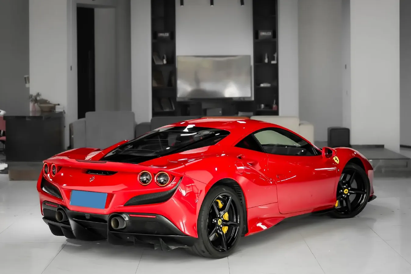 2019 Aston Martin DB11 5.2T 639HP V12 8AT,autocango,china used car exporter,china ev exporter,chinese used car exporter,chinese used ev exporter