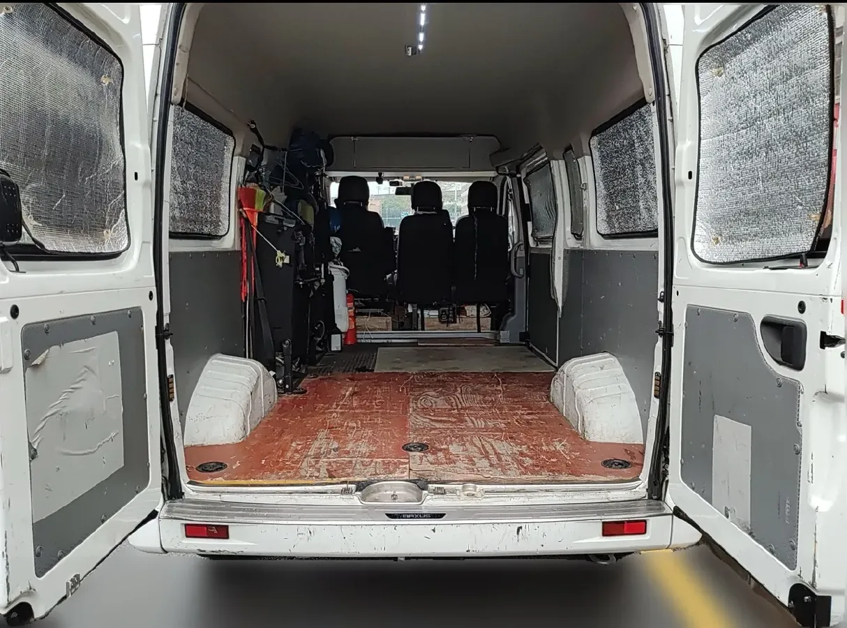 2023 MAXUS Interstellar 2.0T 143HP L4 6MT,autocango,china used car exporter,china ev exporter,chinese used car exporter,chinese used ev exporter