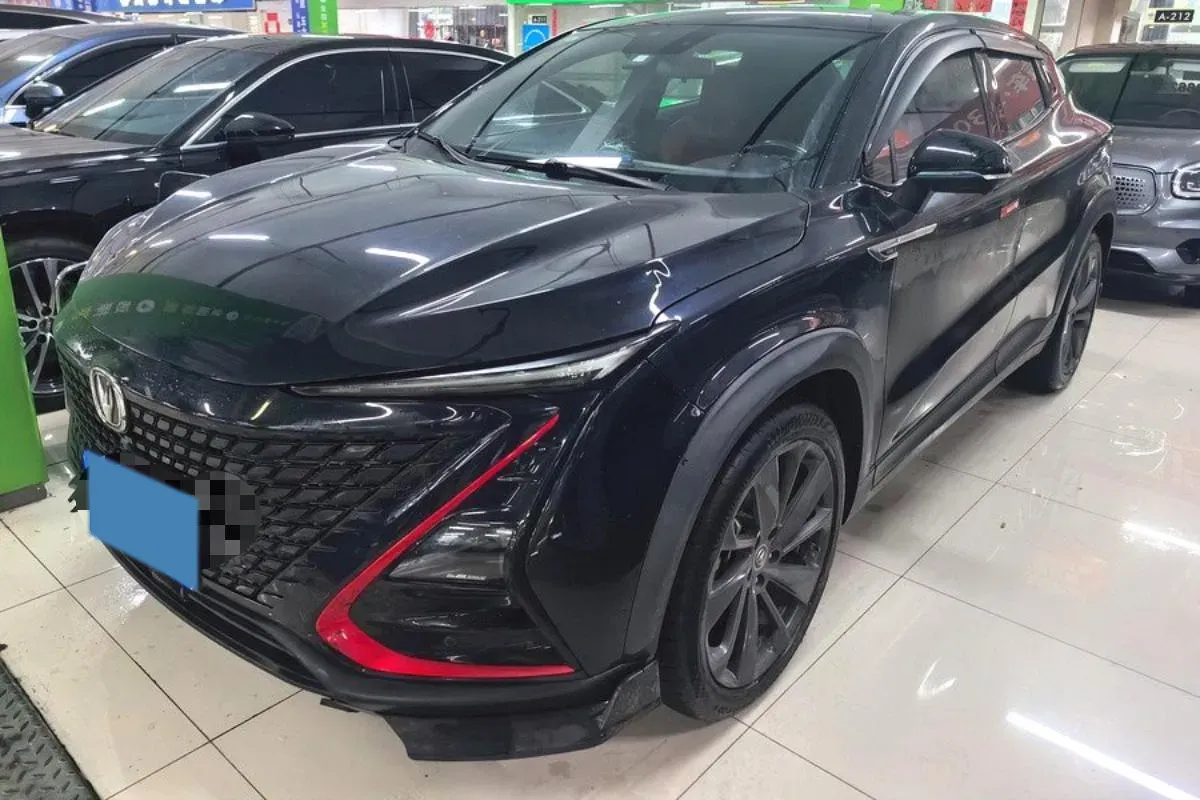 2020 ChangAn UNI-T 1.5T 180HP L4 7DCT,autocango,china used car exporter,china ev exporter,chinese used car exporter,chinese used ev exporter