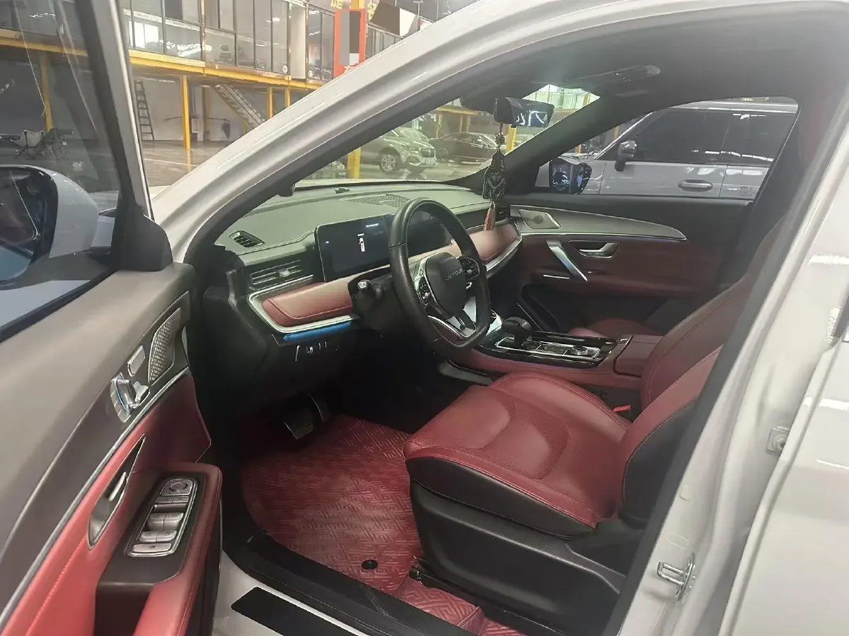 2021 Jetour X70 Plus 1.6T 197HP L4 7DCT,autocango,china used car exporter,china ev exporter,chinese used car exporter,chinese used ev exporter