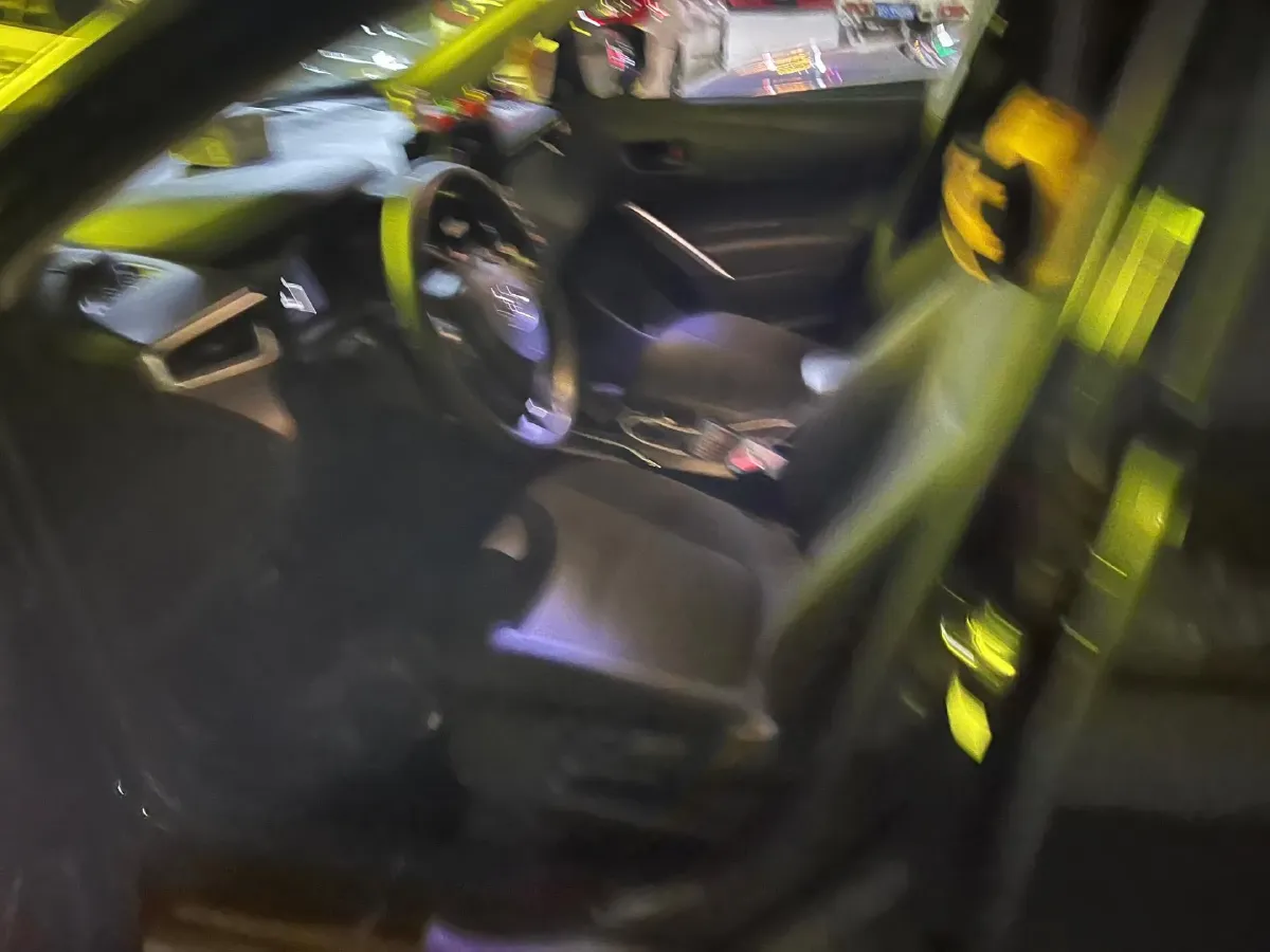 2023 Toyota Corolla Cross 2.0L 152HP L4 E-CVT Hybrid,autocango,china used car exporter,china ev exporter,chinese used car exporter,chinese used ev exporter