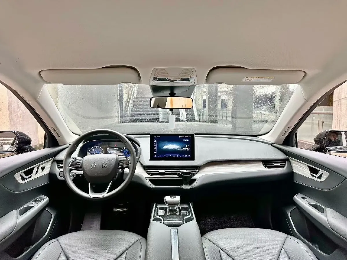 2023 HongQi E-QM5 BEV 74.9KWH,autocango,china used car exporter,china ev exporter,chinese used car exporter,chinese used ev exporter