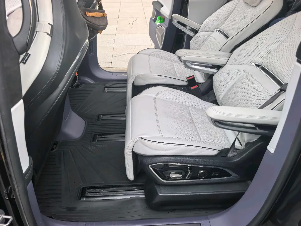 2021 HiPhi X BEV 97KWH,autocango,china used car exporter,china ev exporter,chinese used car exporter,chinese used ev exporter