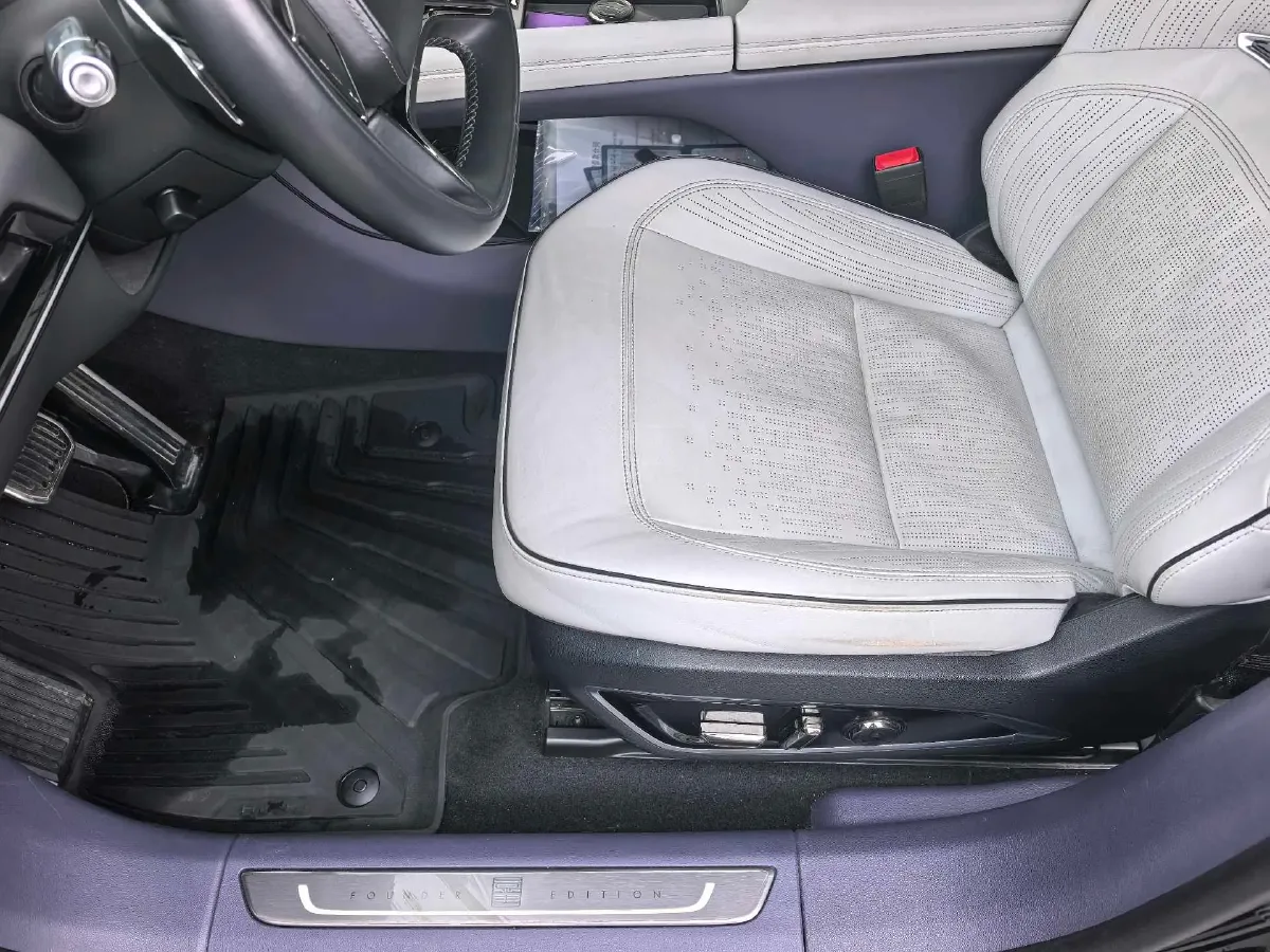 2021 HiPhi X BEV 97KWH,autocango,china used car exporter,china ev exporter,chinese used car exporter,chinese used ev exporter