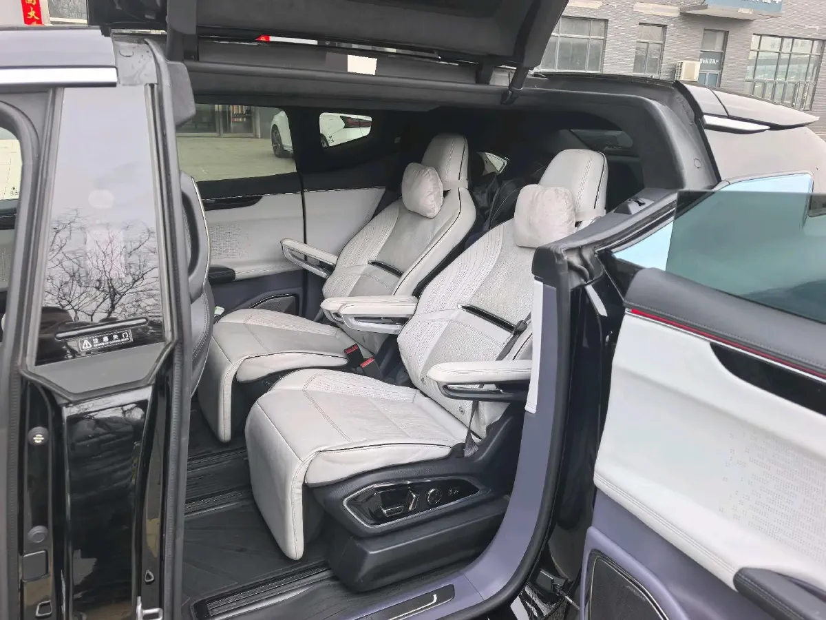 2021 HiPhi X BEV 97KWH,autocango,china used car exporter,china ev exporter,chinese used car exporter,chinese used ev exporter