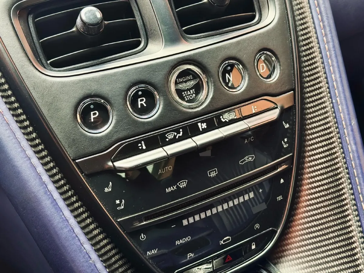 2019 Aston Martin DB11 4.0T 510HP V8 8AT,autocango,china used car exporter,china ev exporter,chinese used car exporter,chinese used ev exporter