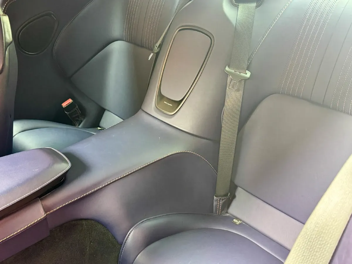 2019 Aston Martin DB11 4.0T 510HP V8 8AT,autocango,china used car exporter,china ev exporter,chinese used car exporter,chinese used ev exporter