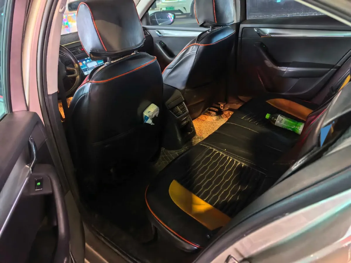 2019 Skoda Octavia 1.4T 150HP L4 7DCT,autocango,china used car exporter,china ev exporter,chinese used car exporter,chinese used ev exporter