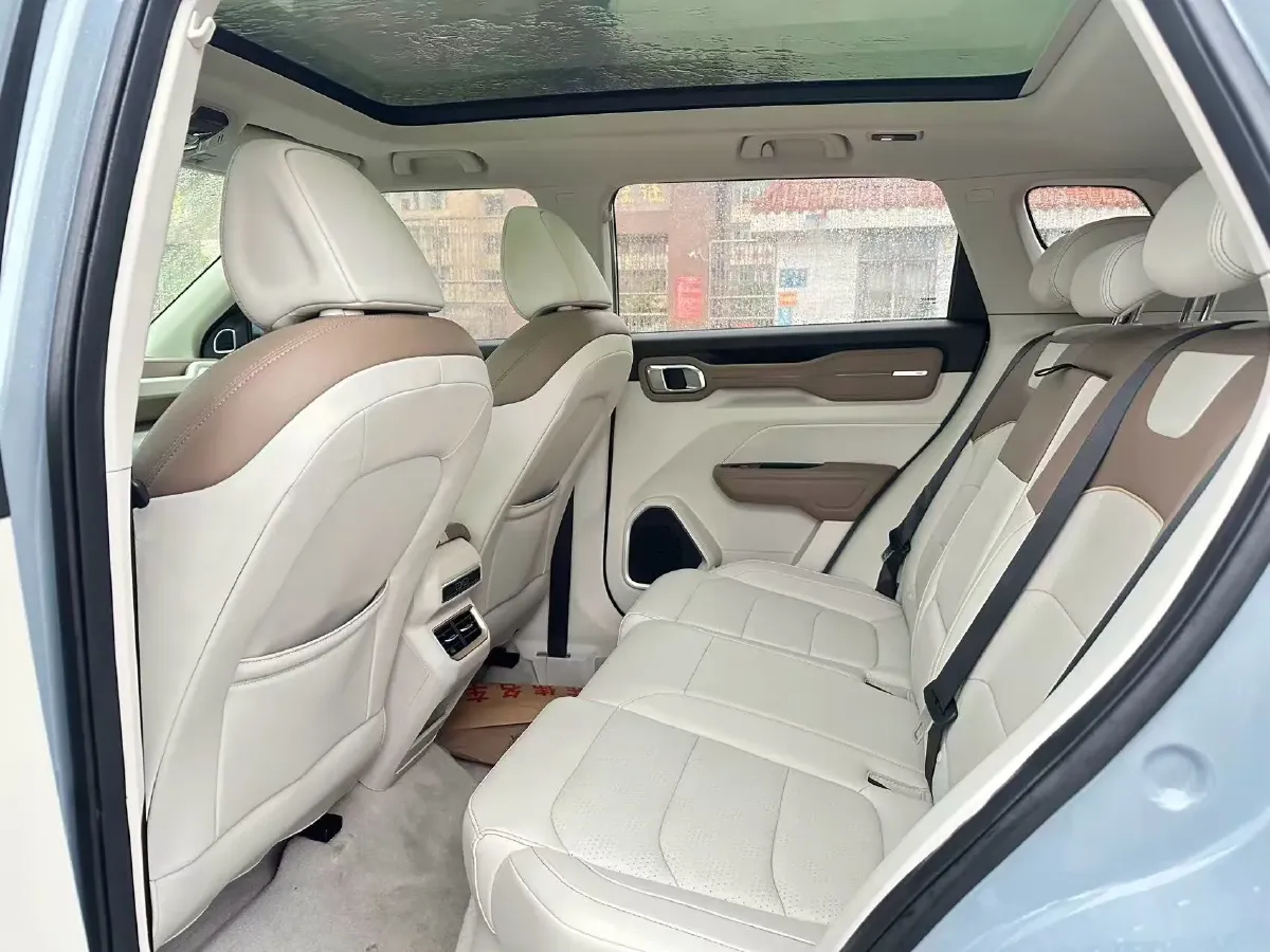 2020 Geely ICON 1.5T 177HP L3 7DCT,autocango,china used car exporter,china ev exporter,chinese used car exporter,chinese used ev exporter