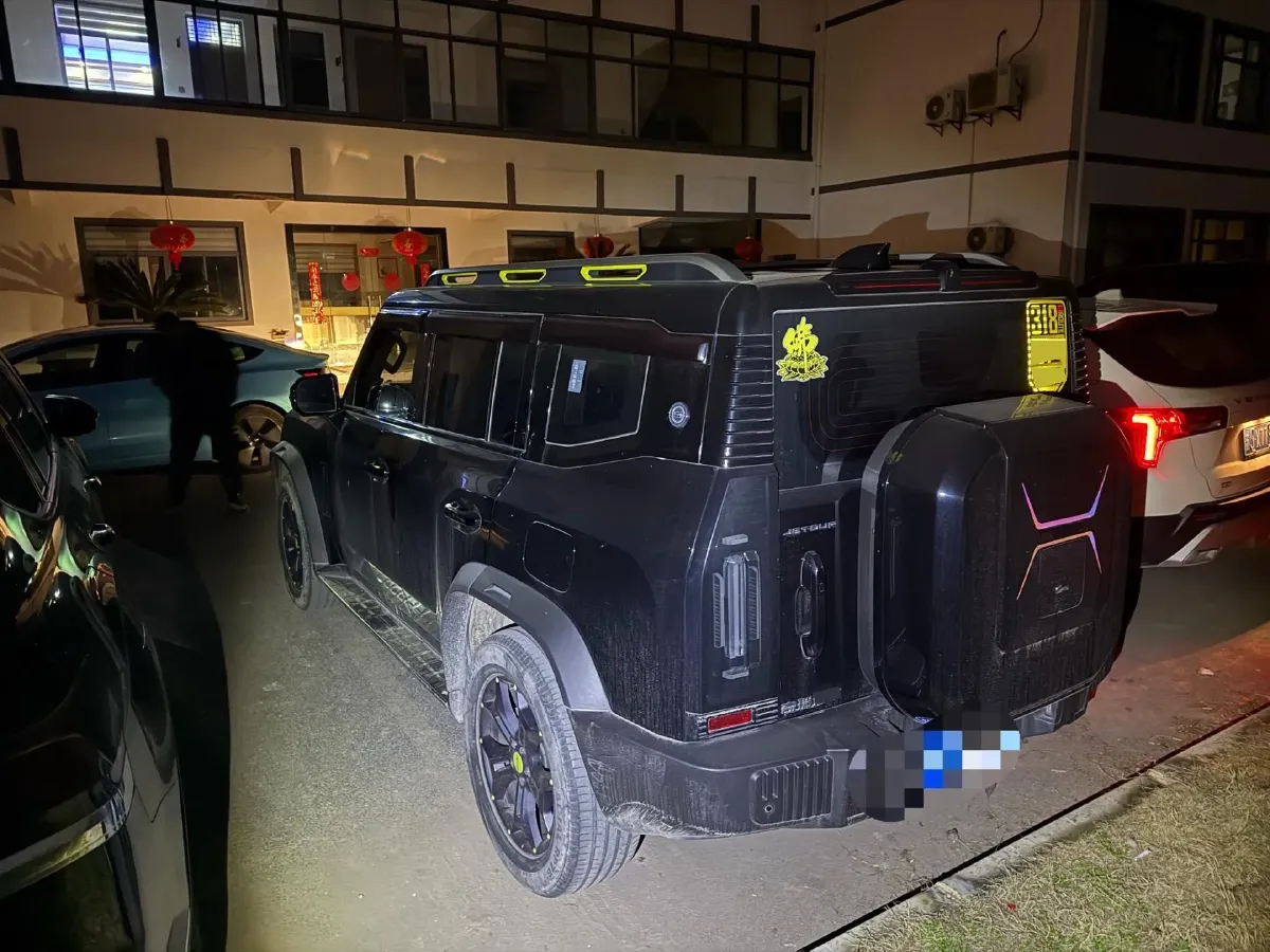 2023 Jetour Traveller 2.0T 254HP L4 7DCT,autocango,china used car exporter,china ev exporter,chinese used car exporter,chinese used ev exporter