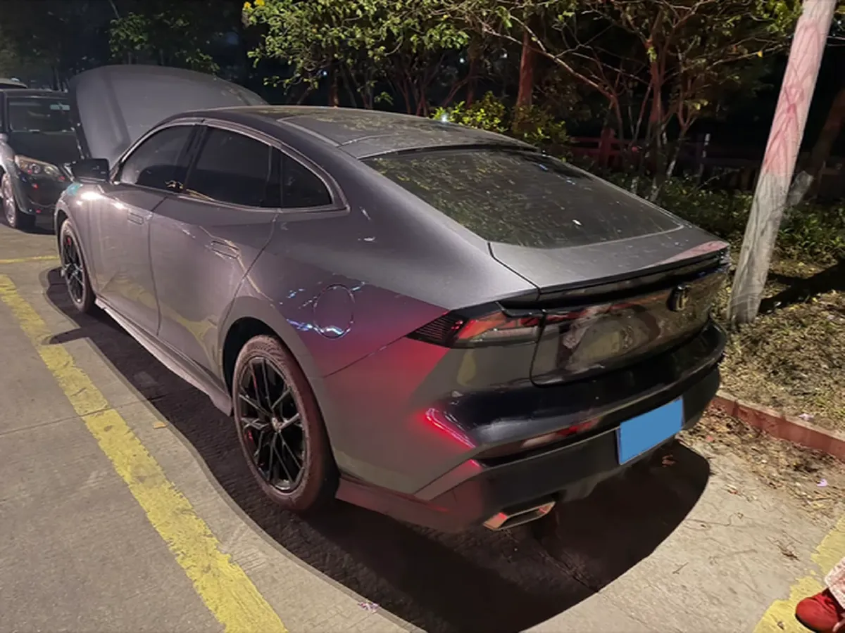 2025 ChangAn UNI-V 1.5T 192HP L4 7DCT,autocango,china used car exporter,china ev exporter,chinese used car exporter,chinese used ev exporter