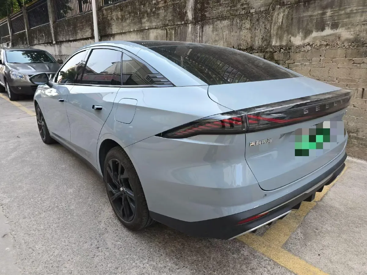 2024 Geely Galaxy L6 1.5T 163HP L4 3DHT PHEV,autocango,china used car exporter,china ev exporter,chinese used car exporter,chinese used ev exporter