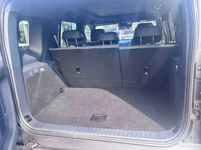 2025 FangChengBao Bao 5 1.5T 194HP L4 E-CVT PHEV 31.8KWH,autocango,china used car exporter,china ev exporter,chinese used car exporter,chinese used ev exporter