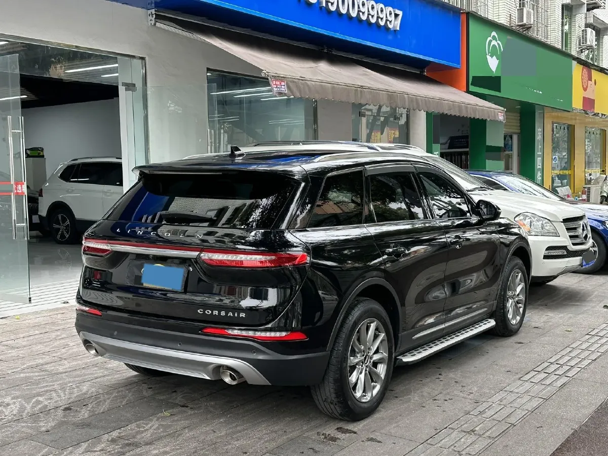 2021 Lincoln Corsair 2.0T 245HP L4 8AT,autocango,china used car exporter,china ev exporter,chinese used car exporter,chinese used ev exporter