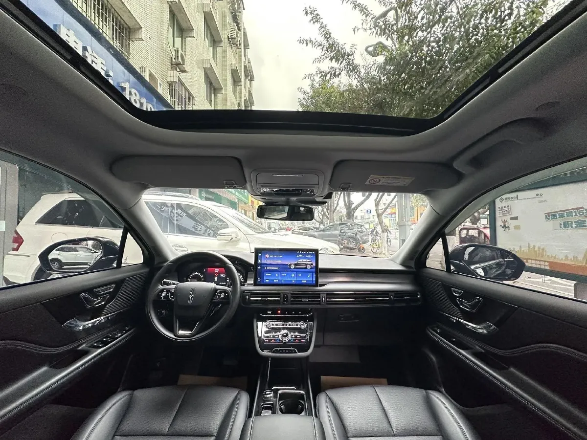 2021 Lincoln Corsair 2.0T 245HP L4 8AT,autocango,china used car exporter,china ev exporter,chinese used car exporter,chinese used ev exporter