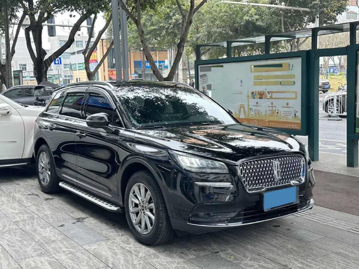2021 Lincoln Corsair 2.0T 245HP L4 8AT,autocango,china used car exporter,china ev exporter,chinese used car exporter,chinese used ev exporter