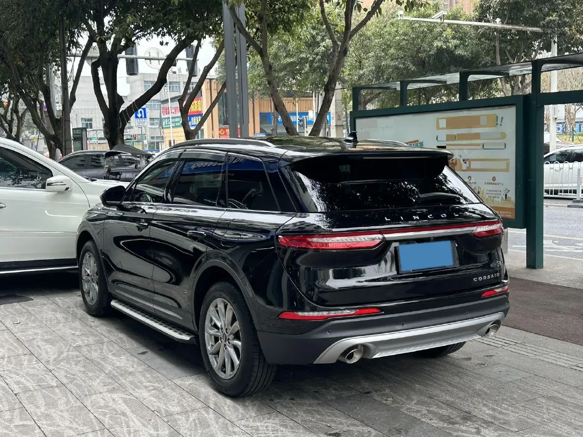 2021 Lincoln Corsair 2.0T 245HP L4 8AT,autocango,china used car exporter,china ev exporter,chinese used car exporter,chinese used ev exporter