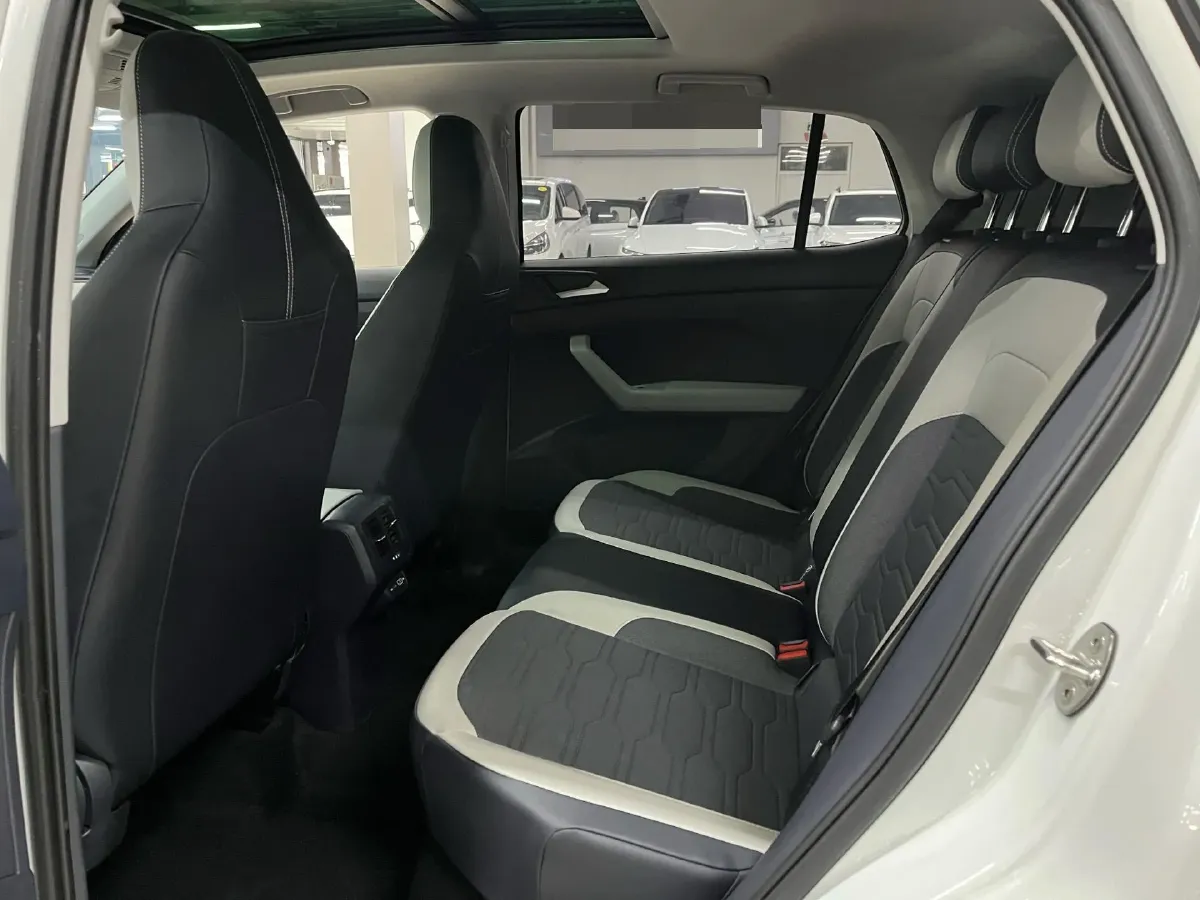 2025 Volkswagen Tharu 1.5L 110HP L4 6AT,autocango,china used car exporter,china ev exporter,chinese used car exporter,chinese used ev exporter